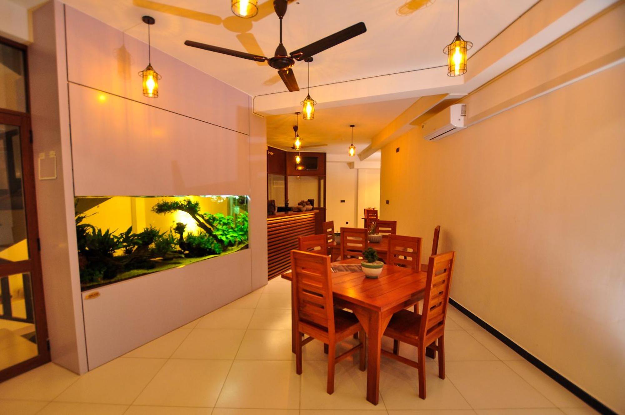 Sachinro Hotel Мириса Екстериор снимка